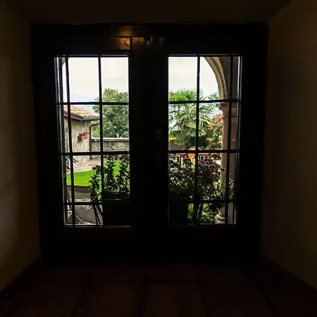アパート Historisches Haus Mit Seeblick *
